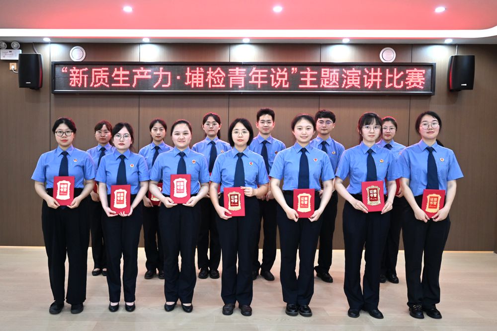 合照_副本.jpg